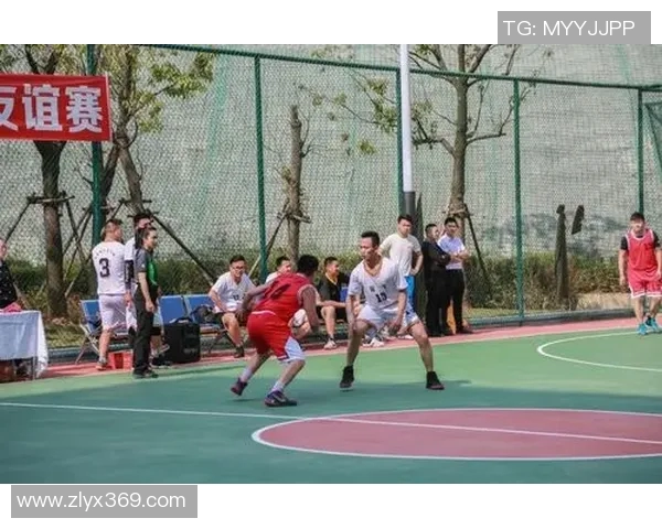 南京篮球队的意识提升与团队协作探讨聚焦篮球运动的未来发展 南京篮球队的意识提升与团队协作探讨聚焦篮球运动的未来发展