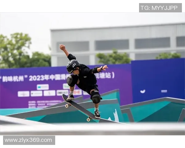 武汉滑板队与杭州滑板队赛后复盘力量对决的精彩瞬间与战术分析