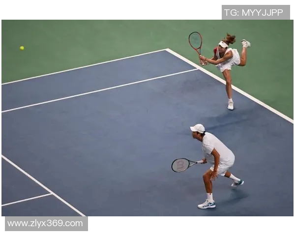 西安网球队与成都网球队对决后的战术分析与比赛节奏探讨 西安网球队与成都网球队对决后的战术分析与比赛节奏探讨