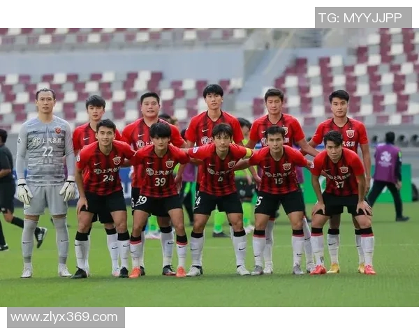 上海上港迎战全北现代力争亚冠小组赛首胜全力以赴
