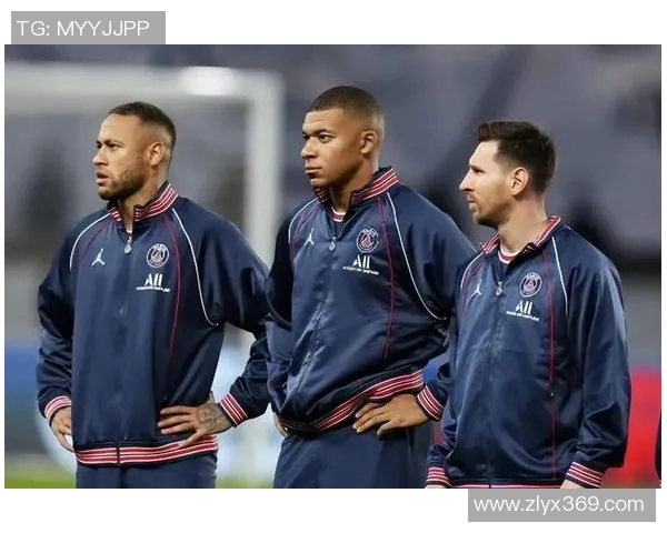 梅西神勇助攻三次巴黎逆转巴萨晋级欧冠八强