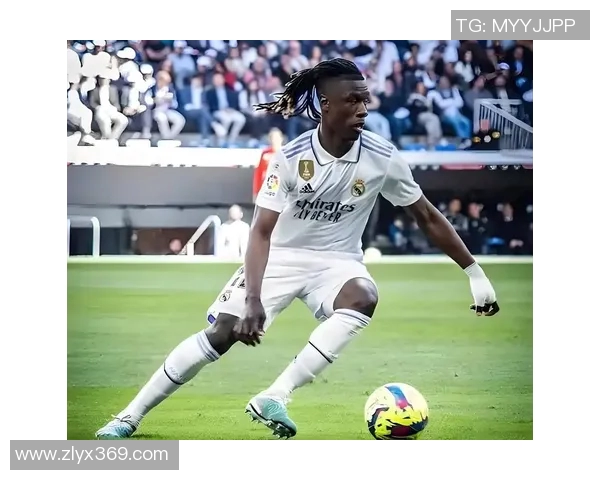 卡马文加：年轻天才如何在足球世界中崭露头角与未来展望