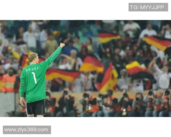 诺伊尔重伤缺席整个赛季拜仁紧急求助德赫亚救急 诺伊尔重伤缺席整个赛季拜仁紧急求助德赫亚救急