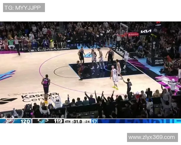 雷霆与猛龙激战三月二十二日NBA赛场精彩瞬间回顾与分析